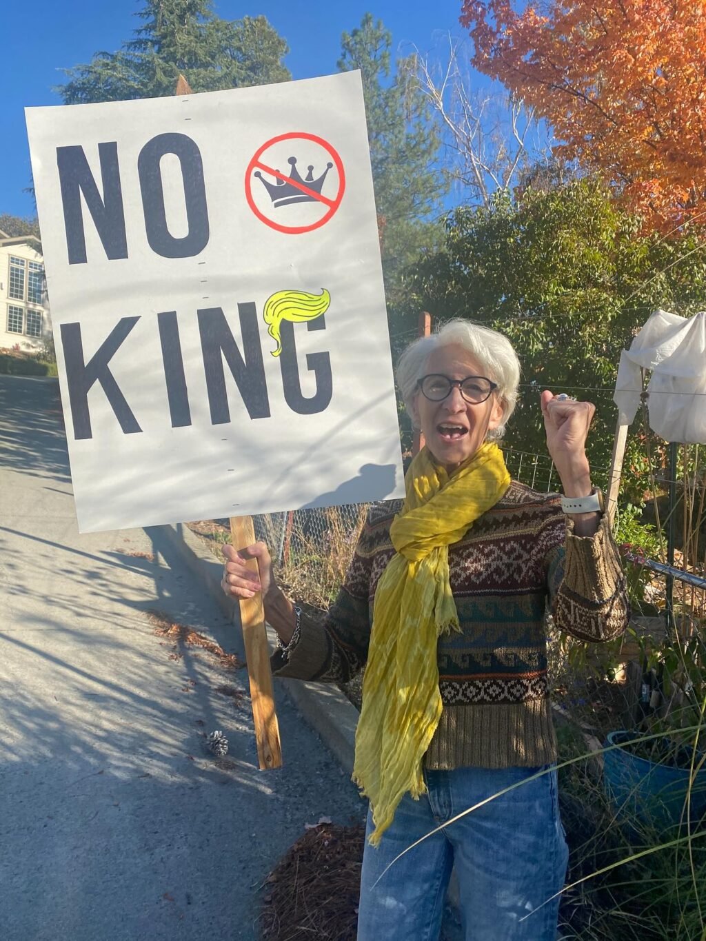 Instagram post from comeeatfrommyplate. This post is in position 1.